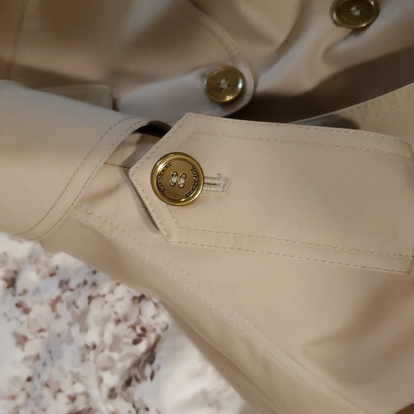 Burberry London Trench Coat-RARE FIND - Picture 16 of 16
